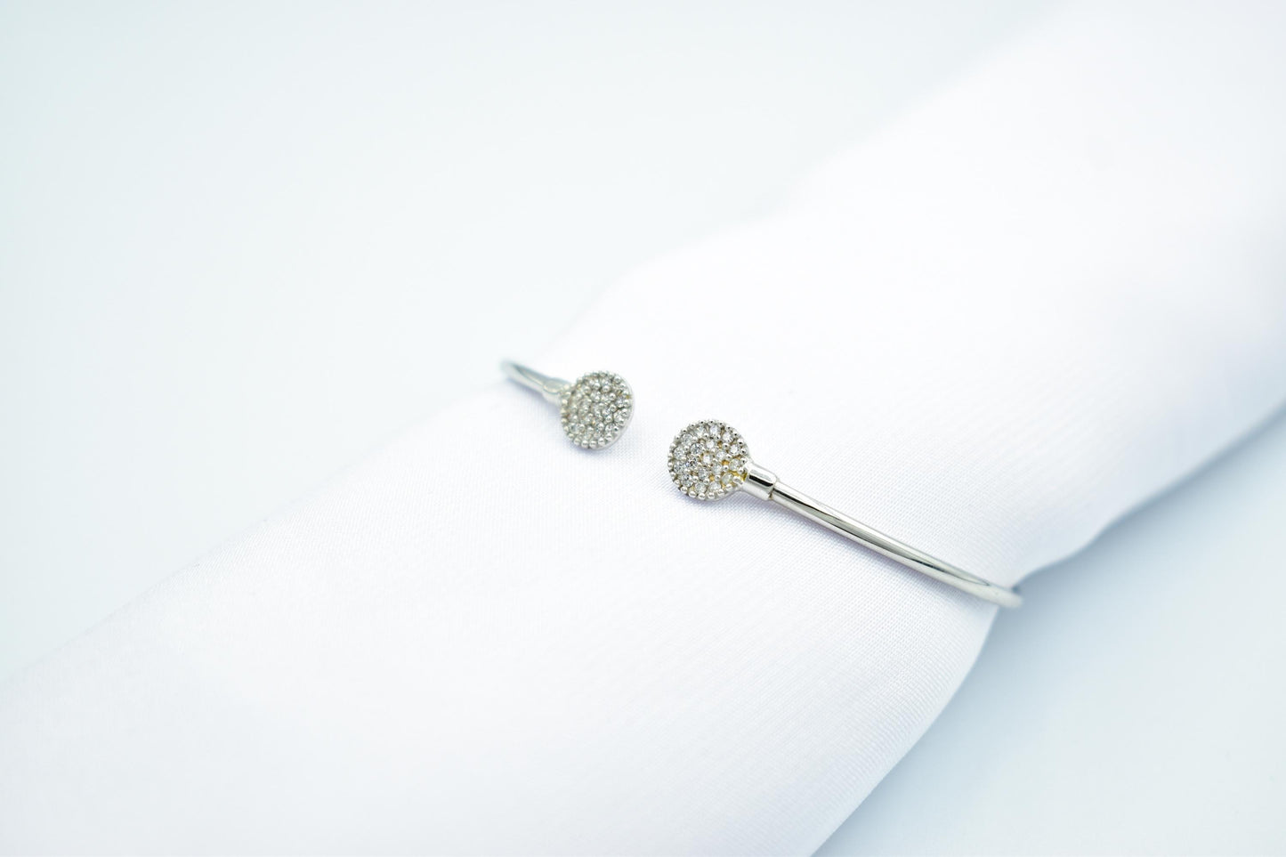 14K White Gold Round Bangle Bracelet,Station Bracelet,Tiny Sun Bracelet,Bezel Bangle Bracelet,Bracelet For Women,14K Dianty Gold Bracelet