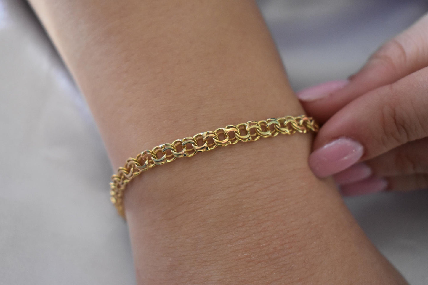 14K Gold Curb Chain Bracelet,Stackable Gold Bracelet,Franco Chain,Chain Bracelet,Retro Chain Bracelet, Vintage Look Chain,Anniversary Gift