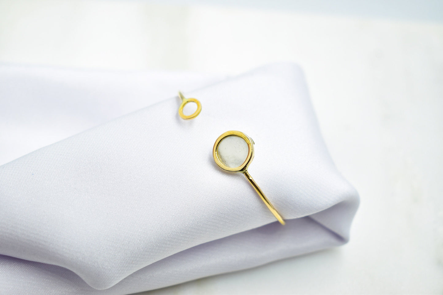 14K Solid Gold Bracelet,Mother of Pearl Bracelet,Minimalist Bangle Bracelet,Dainty Gold Pearl Bracelet,Gift for Her,Unique Gold Cuff