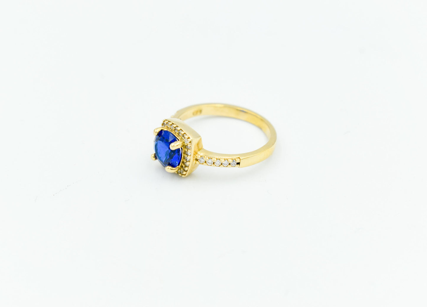 14K Gold Rosette Handmade Princess Inspired Ring,Blue Zircon Ring,Elegant & Unique Design,Luxurious Gift,Stylish Ring,Timeless Ring for Her