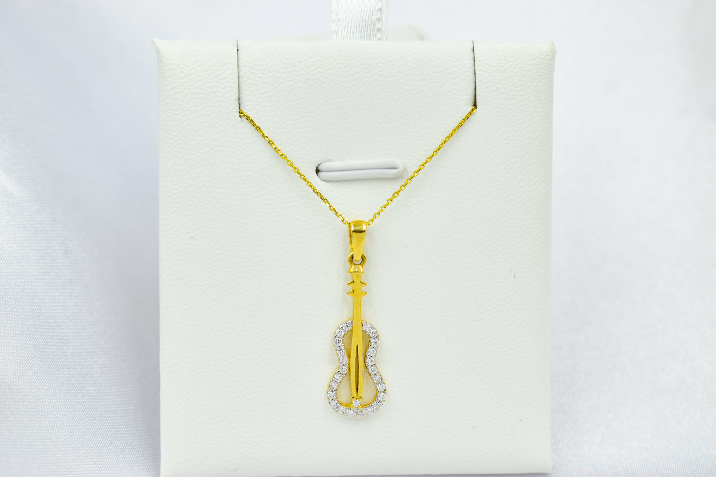 Κολιέ Κιθάρα Κ14 με λευκά Ζιργκόν