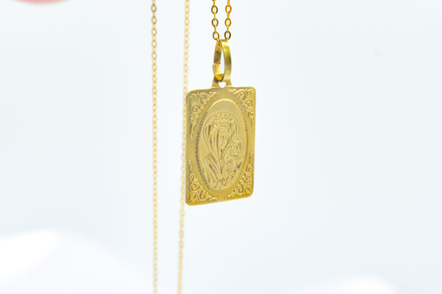 Χρυσό Φυλαχτό Παναγία Οβάλ Κ14