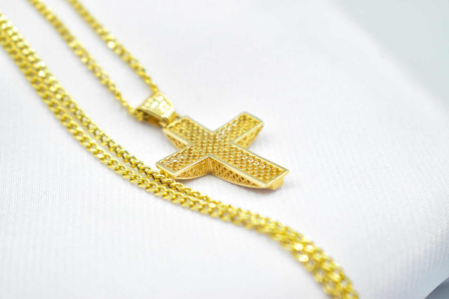 και τα δυο 14K Solid Gold Cross Necklace,Unisex Solid Gold Large Cross Necklace,Plain Gold Cross Charm, Christian Pendant,Radiant Religious Gold Cross