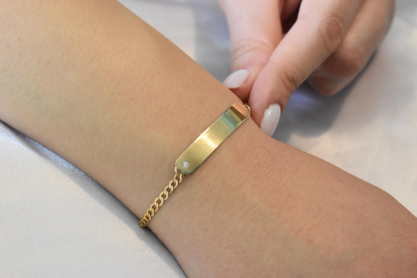 Χειροποίητη Ταυτότητα με Ζιργκόν Κ14