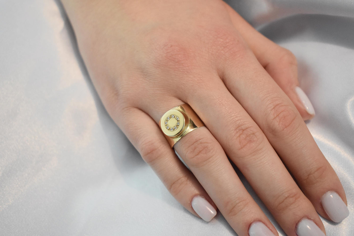 14K Solid Gold Ring,Unique Round Ring,Engagement & Wedding Gold Ring,Statement Ring,Stackable Gold Ring,Gift for Mom and Her