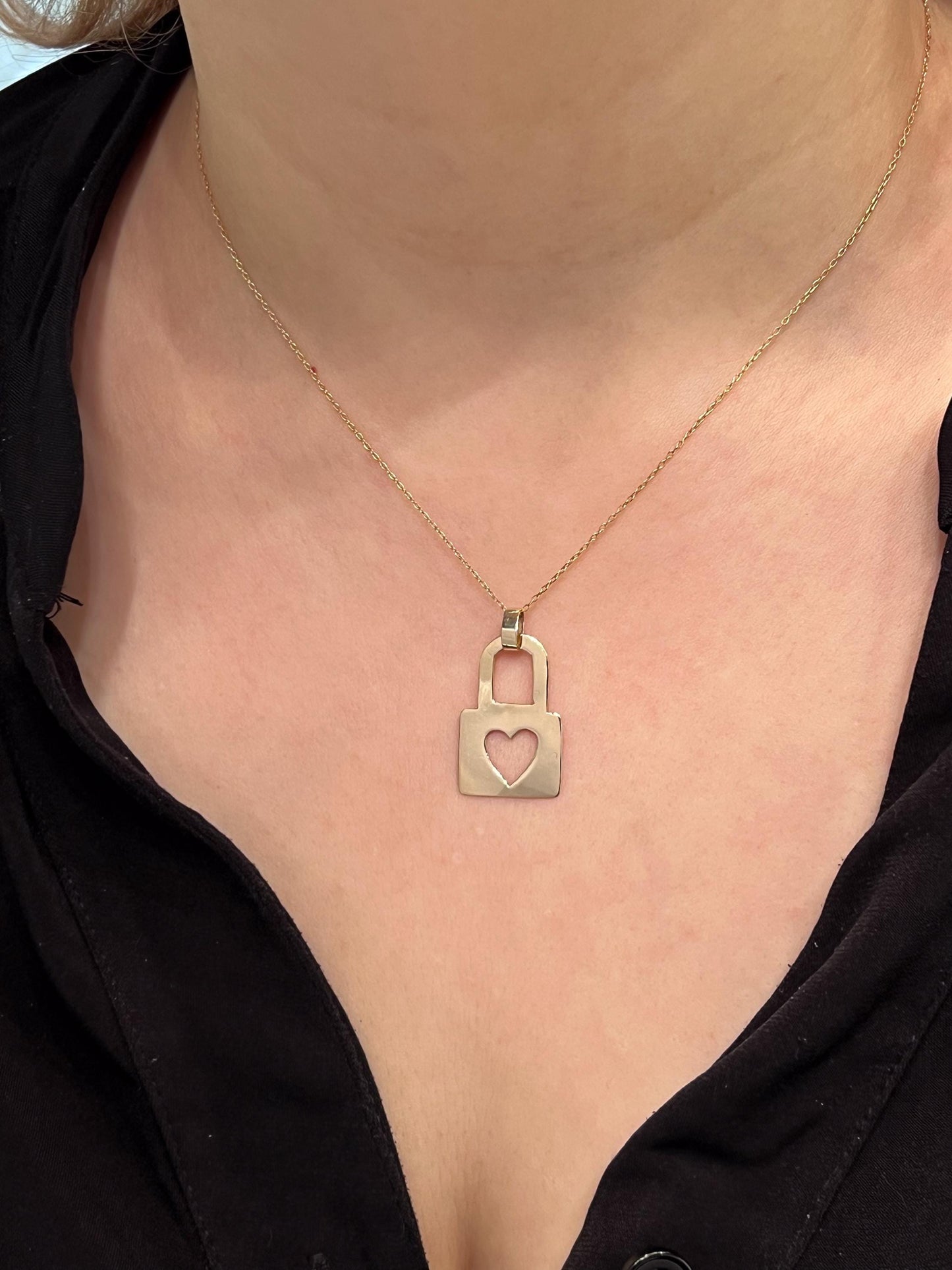 Κρεμαστό Χρυσό Λουκέτο με Καρδιά Κ14