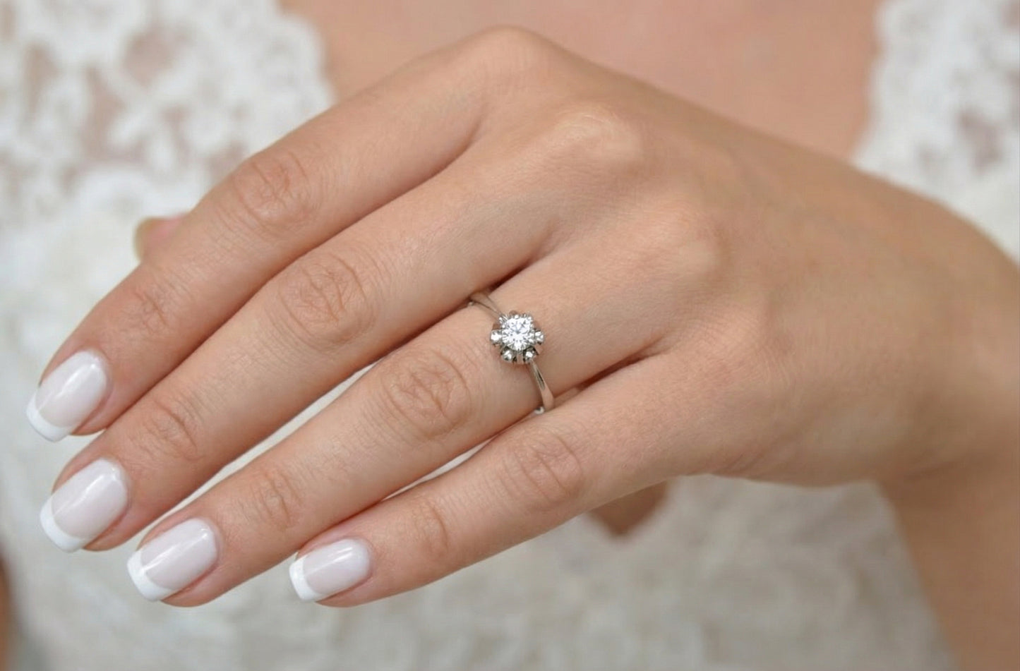 Μονόπετρο Δαχτυλίδι Λευκόχρυσο Κ14- ΜΑ075