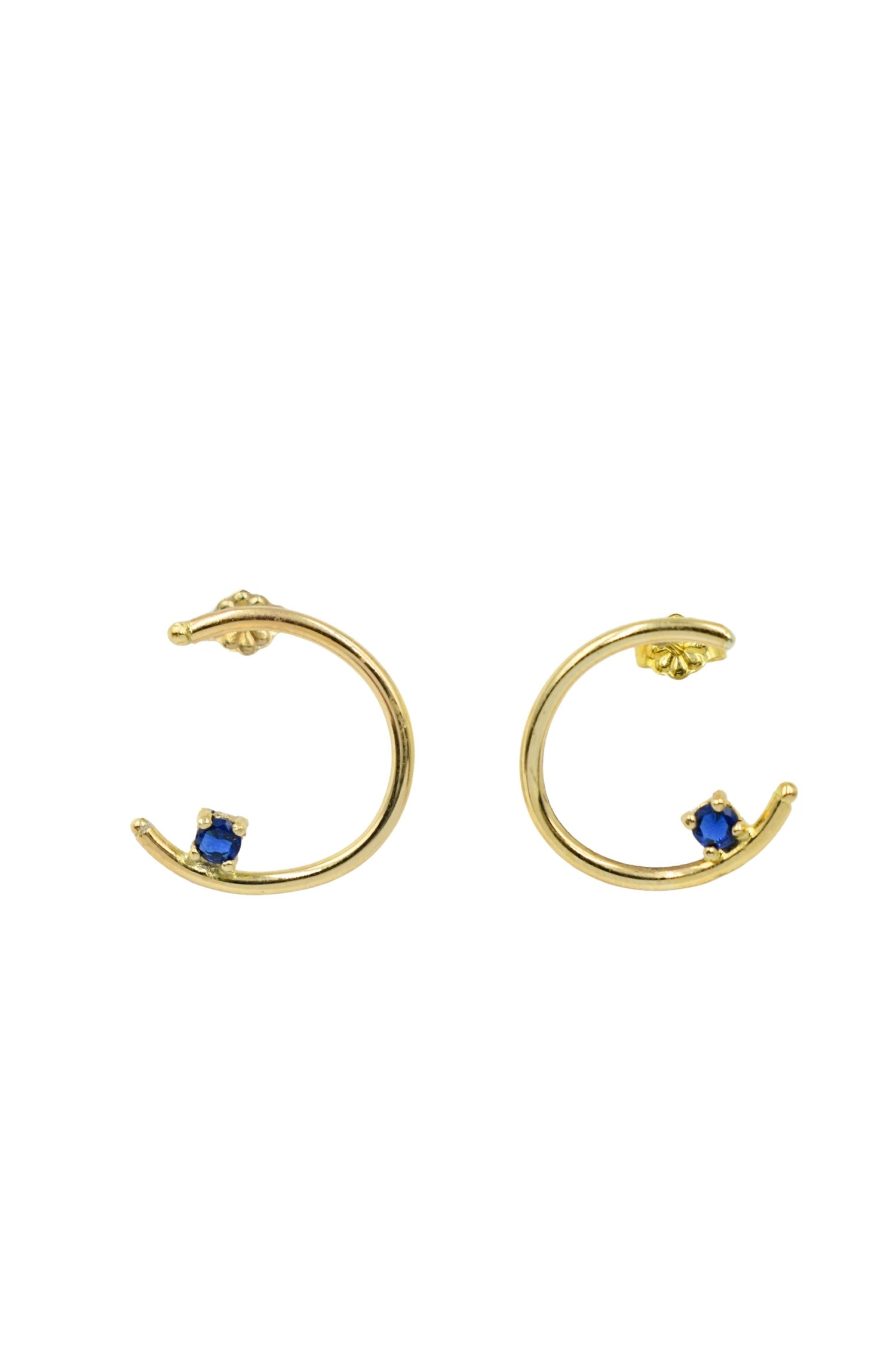 Σκουλαρίκια