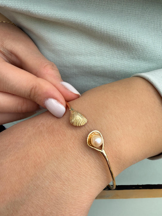 14K Gold Shell Bangle Bracelet,Natural Pearl Shell Bracelet,Wedding & Engagement Bracelet,Exclusive Gift,Greek Summer Jewellery Collection