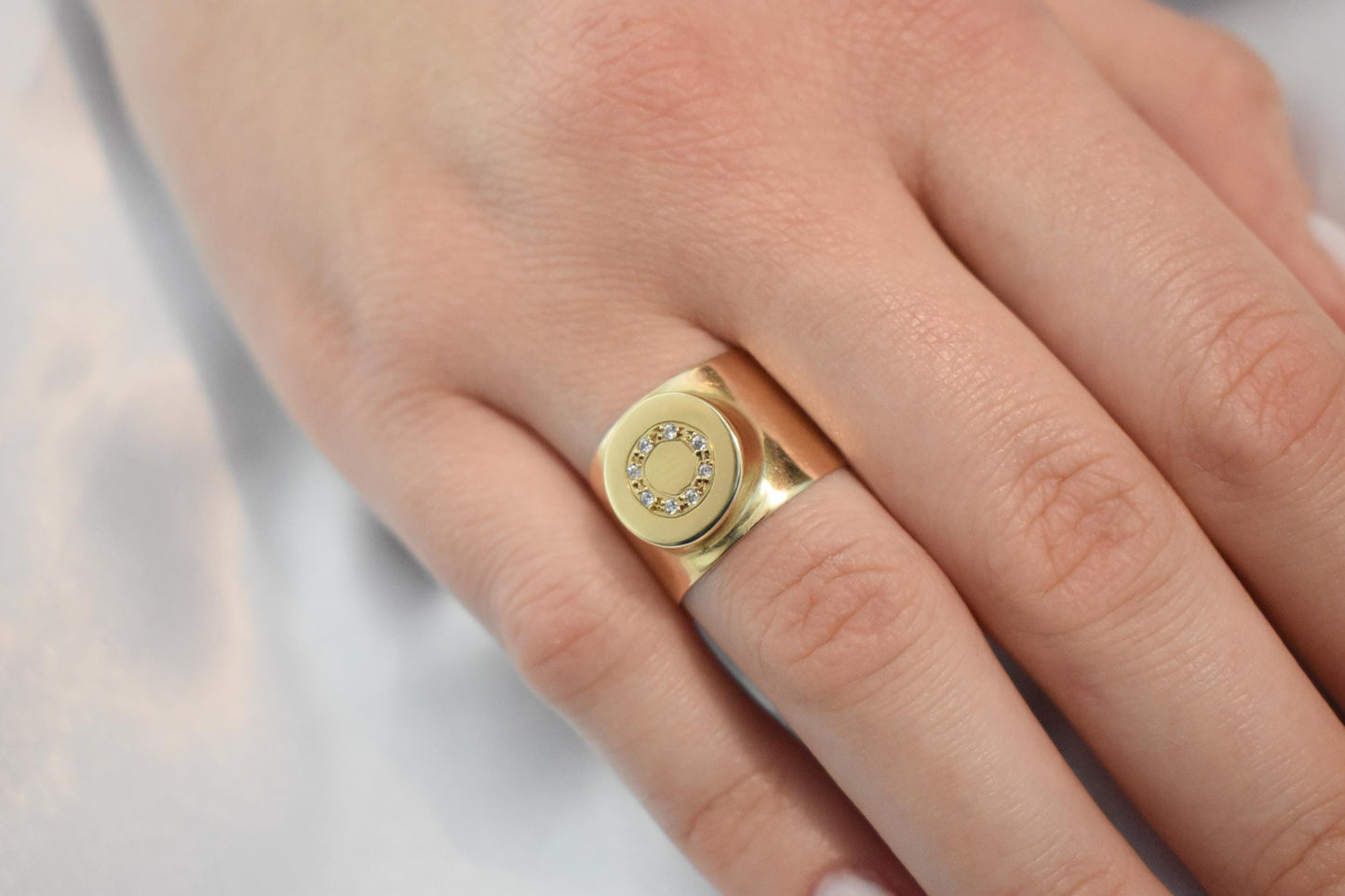 14K Solid Gold Ring,Unique Round Ring,Engagement & Wedding Gold Ring,Statement Ring,Stackable Gold Ring,Gift for Mom and Her