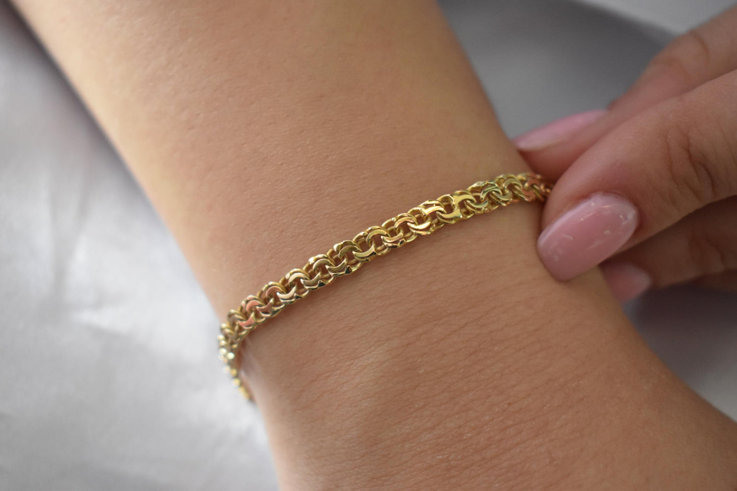 14K Gold Curb Chain Bracelet,Stackable Gold Bracelet,Franco Retro Chain Bracelet,Vintage Look Chain,Anniversary Gift for Her