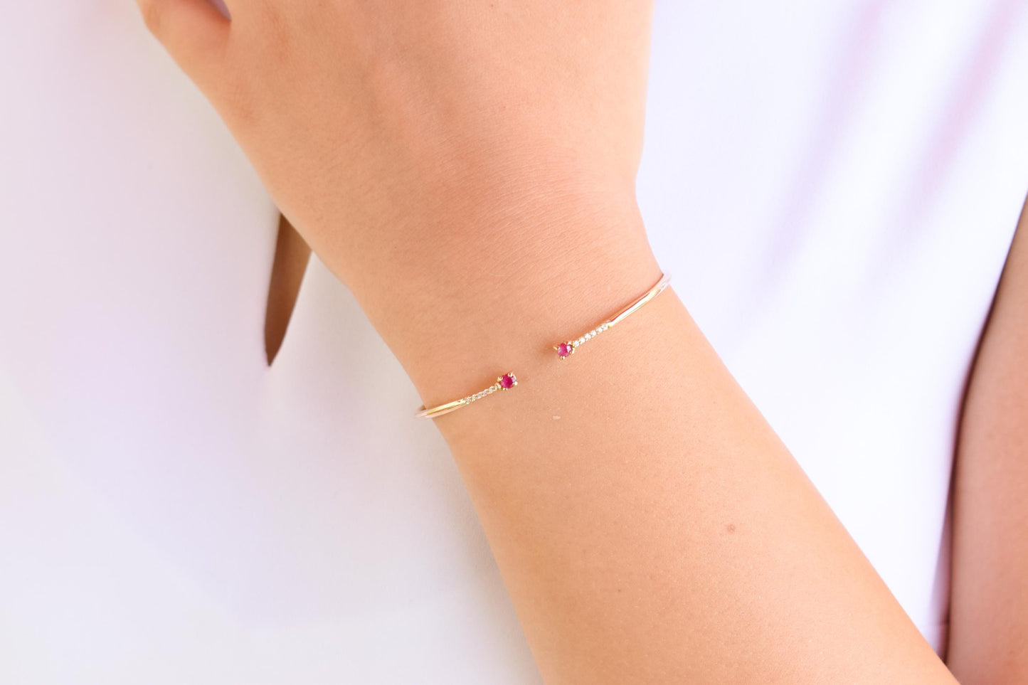 14K Gold Diamond VS/SI Bangle Bracelet,Ruby Gold Bangle Bracelet,Minimalist Bangle Bracelet,Plain Bangle,Bangle,Bracelet for Women,Mom Gift