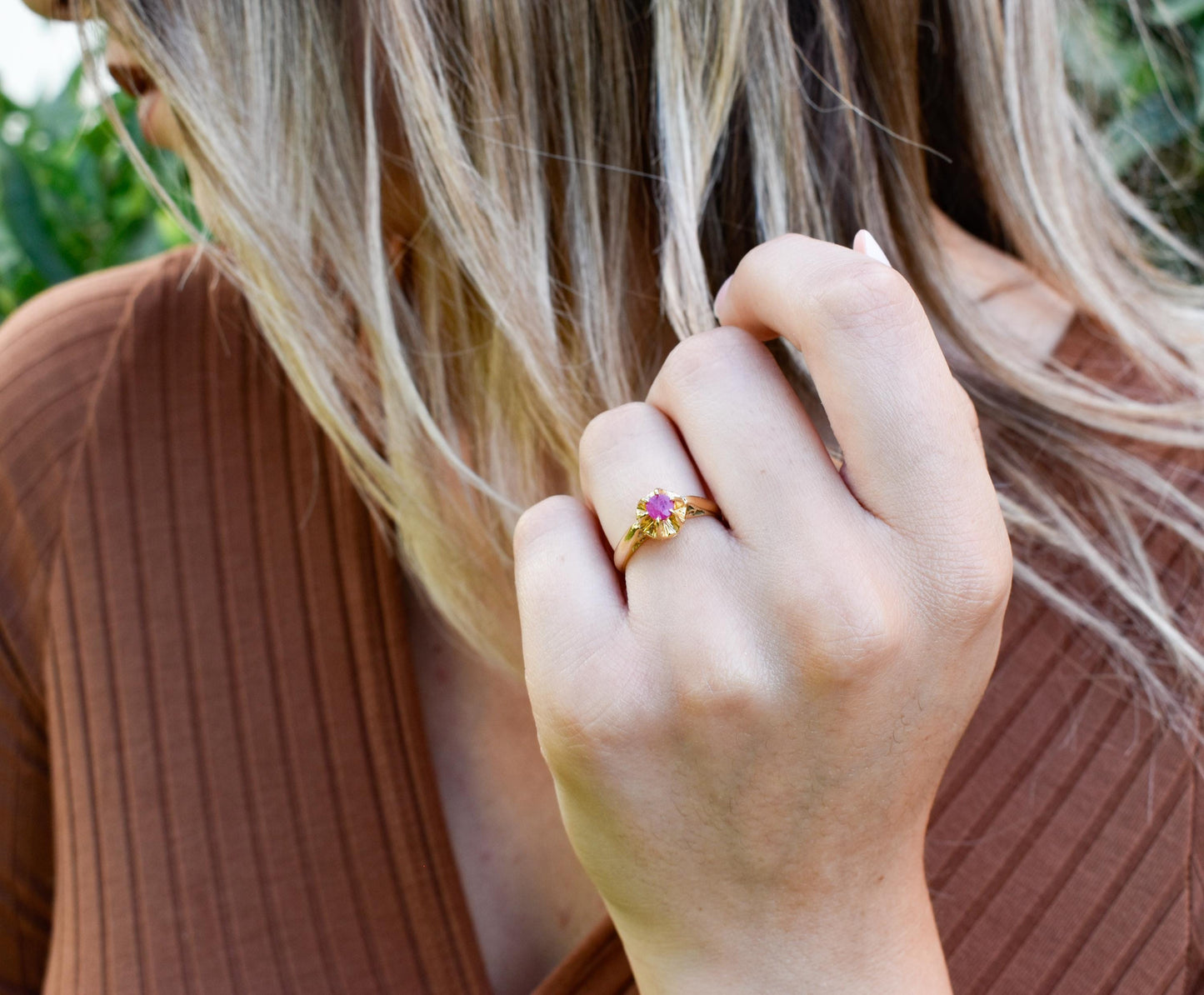 Χειροποίητο Μονόπετρο με Ορυκτό Ρουμπίνι Κ18