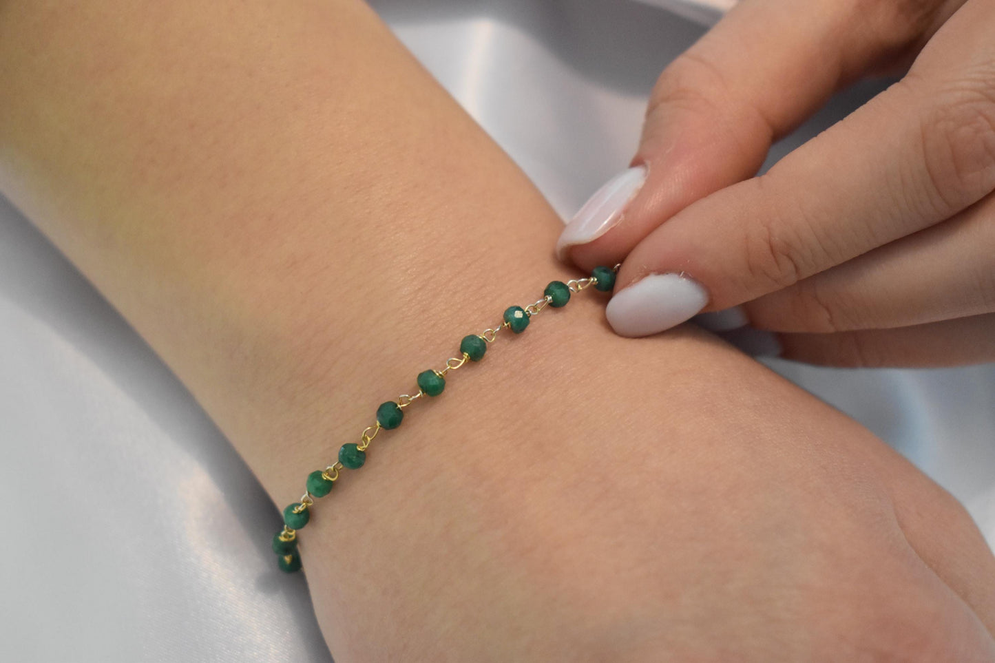 14K Gold Emerald Rosary Bracelet,Emerald Bracelet,Natural Emerald Chain Gold Bracelet,Real Emerald Bracelet,Gold Thin Chain Bracelet for Her
