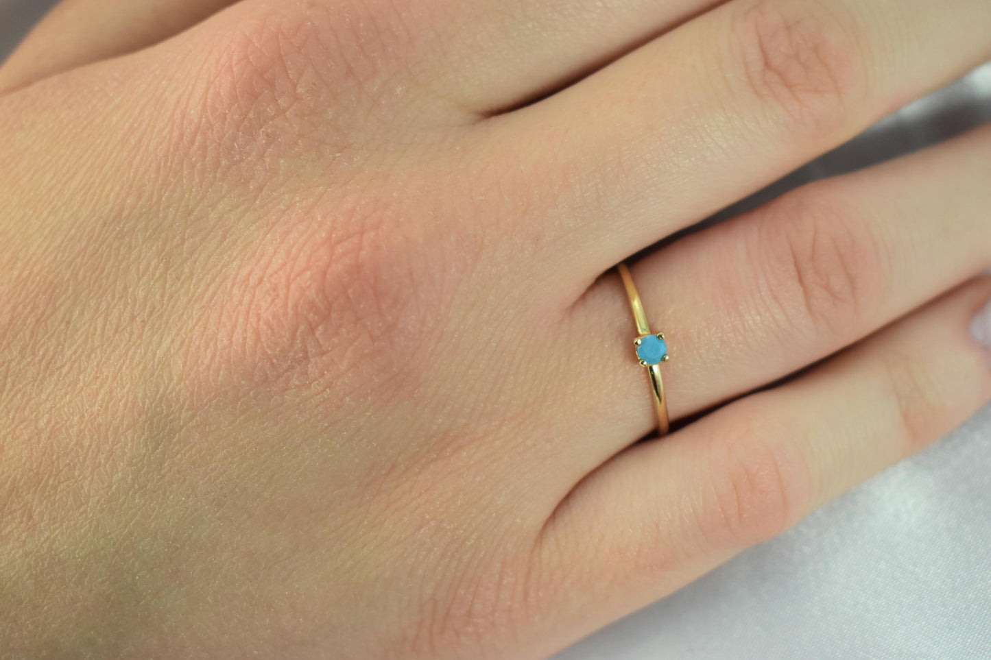 14K Solid Gold Thin Minimalist Ring–Round Turquoise, Stackable Jewellery Gold Ring,14K Wedding & Engagement Stacking Ring, Ring for Her