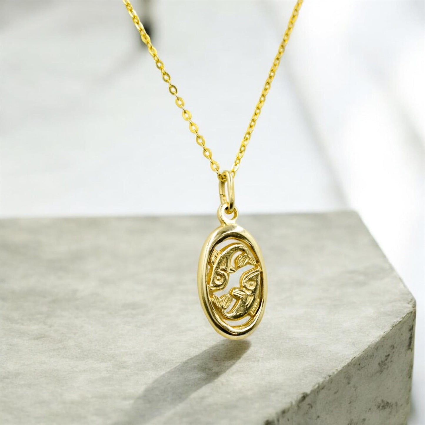 Χρυσό Μενταγιόν Ιχθύες 14Κ