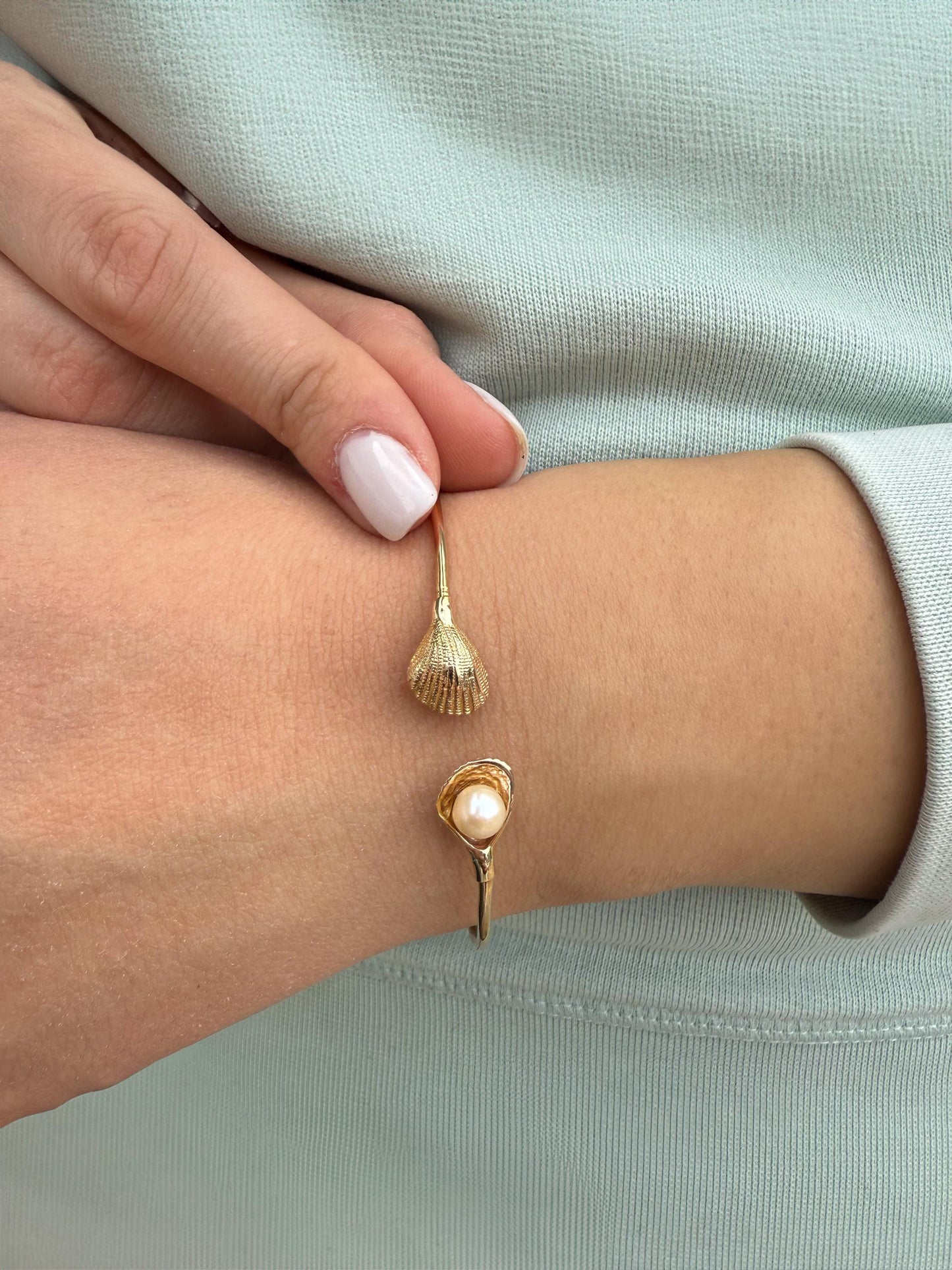 14K Gold Shell Bangle Bracelet,Natural Pearl Shell Bracelet,Wedding & Engagement Bracelet,Exclusive Gift,Greek Summer Jewellery Collection