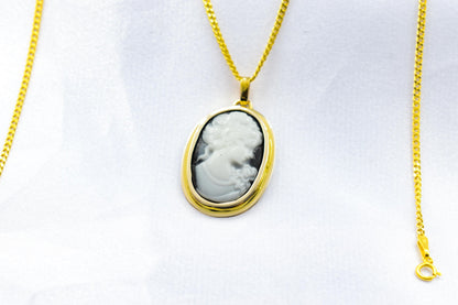 Κρεμαστό Μαύρο Καμέο Ρητίνης Κ14