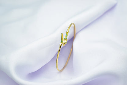 14K Gold Snake Bracelet with Green Zircons-Serpent-Inspired Luxury Jewelry-Unique Gift for Mom & Her-Handcrafted Serpent Bracelet