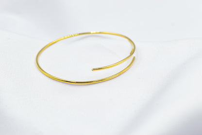 14k Plain Gold Classic Bangle Slip on Bracelet,Handmade Gold Bangle Bracelet,Elegance Minimalist Bangle Bracelet,Cuff Bangle for Her