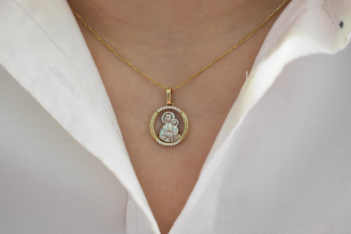 Παναγία με Χριστό παιδί σε Κύκλο με Ζιργκόν Κ14