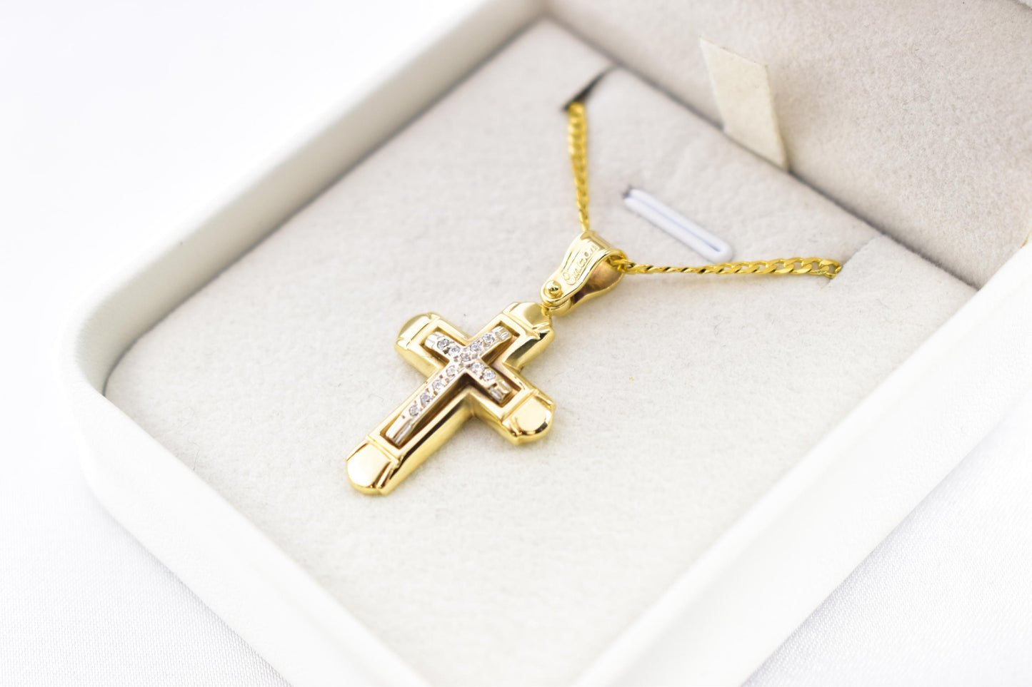 γυναικα Elegant 14K Gold Cross Necklace with Sparkling Cubic Zirconia – Solid Gold Religious Pendant for Men & Women, Baptism or Christening Gift