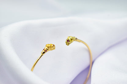 14K Gold Lion Head Bracelet with Gemstone Eyes,Ancient Greek Lion Bracelet,Unisex Bracelet,Animal Bangle,Symbol of Strength,Gift for Her