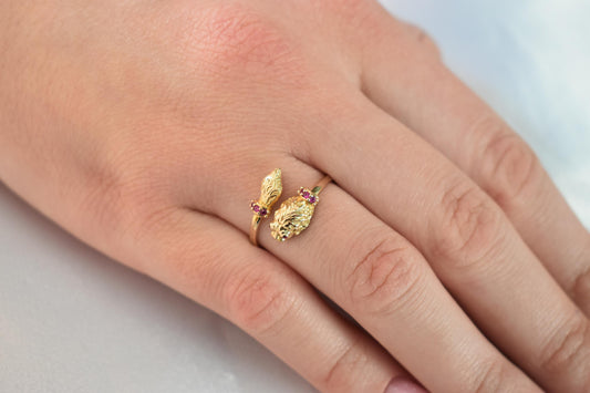 Χειροποίητο Δαχτυλίδι με Λιοντάρι με Ουρά & Κόκκινα Ζιργκόν