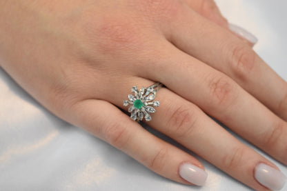 14K Solid Gold Emerald Ring,Vintage Retro Ring,Engagement & Wedding Gold Ring,Statement Ring,Stackable Gold Ring,Gift for Her