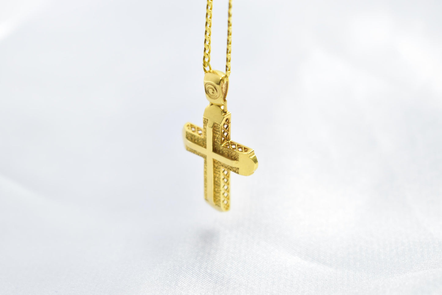 Ανδρικοί Σταυροί Gold Cross Pendant,9K Yellow Gold with 14K Gold Chain,Double-Sided Design,Elegant Christian Necklace,Christian Jewellery for Men or Women