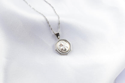 Λευκόχρυσο Μενταγιόν (Ιησούς Χριστός) Κ14