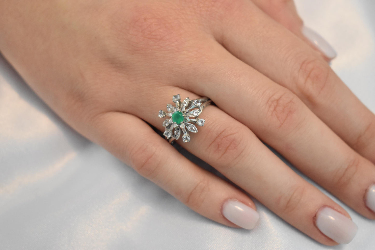 14K Solid Gold Emerald Ring,Vintage Retro Ring,Engagement & Wedding Gold Ring,Statement Ring,Stackable Gold Ring,Gift for Her