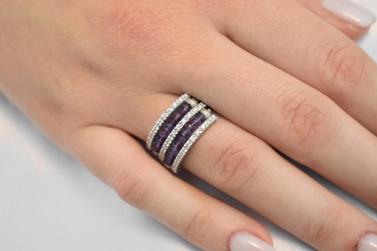 18K Solid Gold Ring with Two Rows of Rotating Amethysts,Elegant Unique Design Stackable Jewellery Ring,18K Wedding Ring for Her