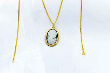 Κρεμαστό Μαύρο Καμέο Ρητίνης Κ14