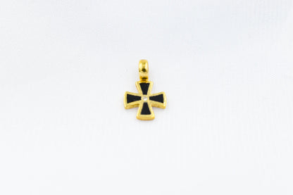Χρυσός Σταυρός με Λευκό Σμάλτο Κ14