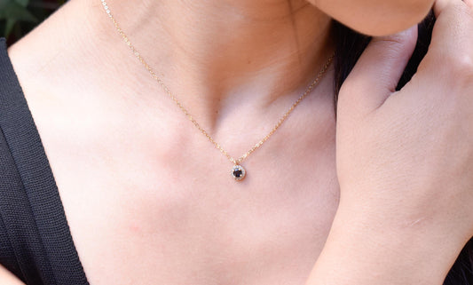 Κολιέ Ροζέτα με Σκούρο Μπλε Ζιργκόν 14Κ