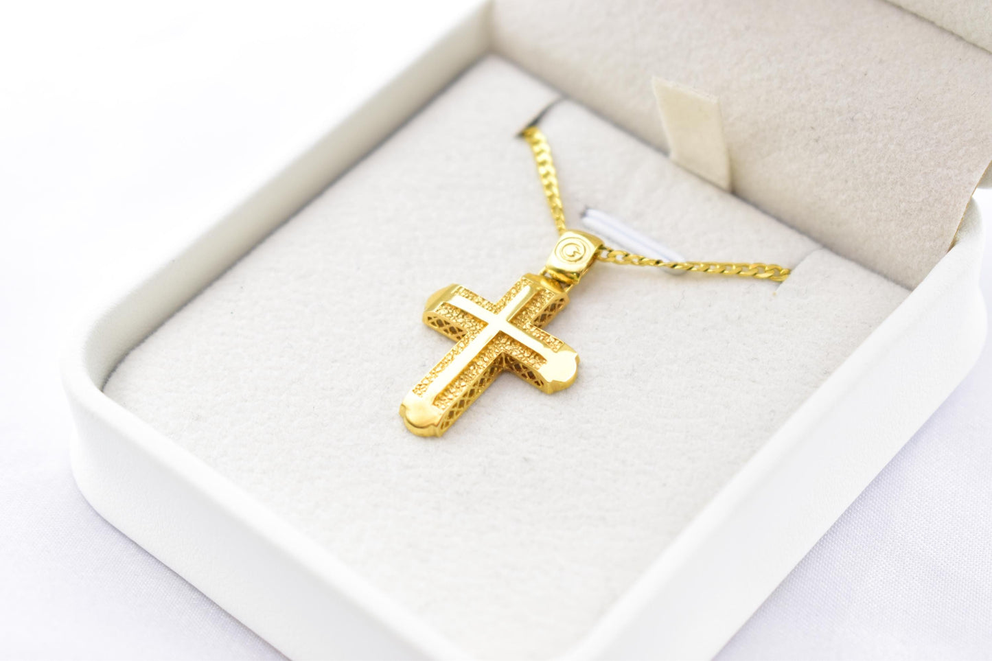 Ανδρικοί Σταυροί Gold Cross Pendant,9K Yellow Gold with 14K Gold Chain,Double-Sided Design,Elegant Christian Necklace,Christian Jewellery for Men or Women