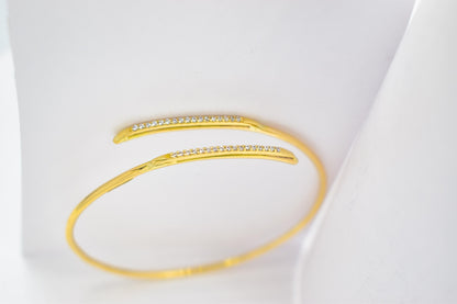 14K Solid Gold Bangle Bracelet • Handmade Open Cuff • Zircon or Diamond Option • Stackable Real Gold Jewellery • Gift for Her • Gift for Mom