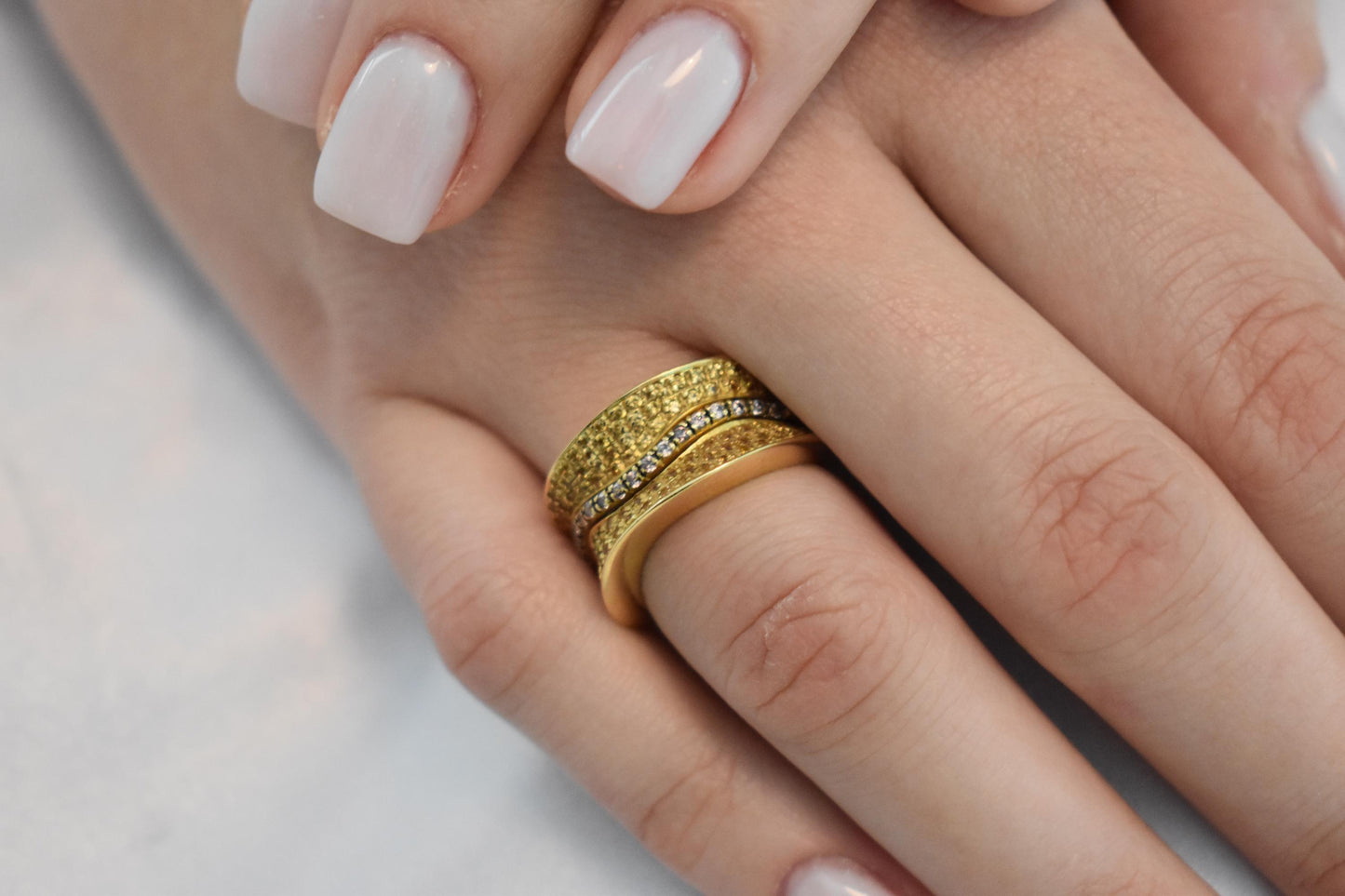 18K Solid Gold Ring,Gold Band for Her,Elegant Unique Design Stackable Jewellery Ring,Wedding Stacking Ring,Flower Ring,18K Bold Gold Band