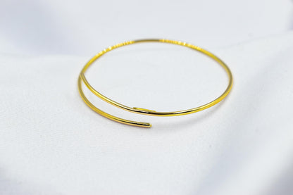 14k Plain Gold Classic Bangle Slip on Bracelet,Handmade Gold Bangle Bracelet,Elegance Minimalist Bangle Bracelet,Cuff Bangle for Her