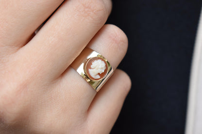 14K Gold Natural Cameo Handmade Ring,Handcrafted Cameo Ring,Vintage Exclusive Jewellery,Victoria Cameo Ring,Gift for Mom & Her