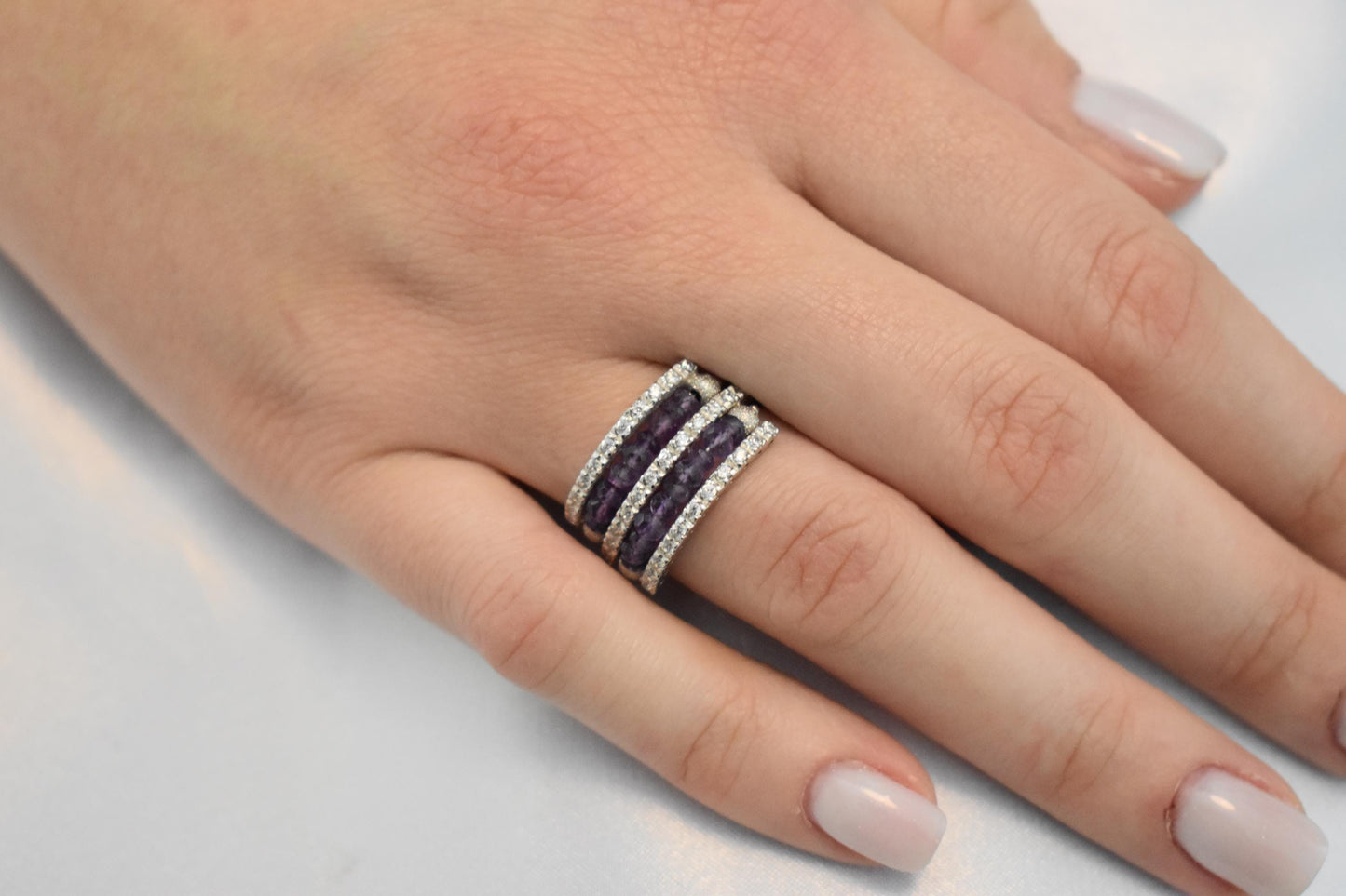 18K Solid Gold Ring with Two Rows of Rotating Amethysts,Elegant Unique Design Stackable Jewellery Ring,18K Wedding Ring for Her