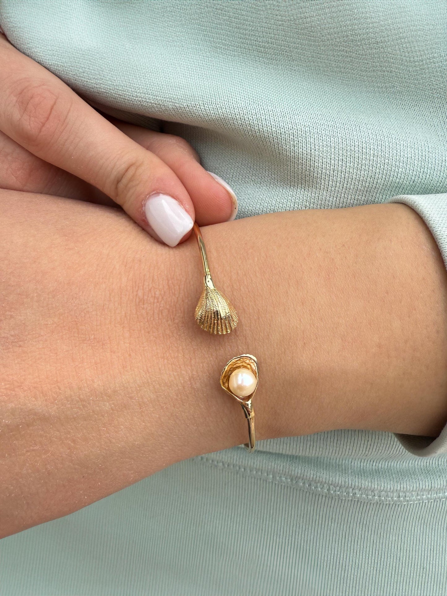 14K Gold Shell Bangle Bracelet,Natural Pearl Shell Bracelet,Wedding & Engagement Bracelet,Exclusive Gift,Greek Summer Jewellery Collection