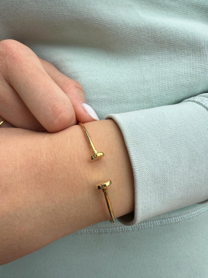 14K Gold Handcrafted Bangle,Exclusive Bracelet for Wedding & Engagement,Minimalist Bracelet,Bracelet for Mom and Her,Stackable Bracelet