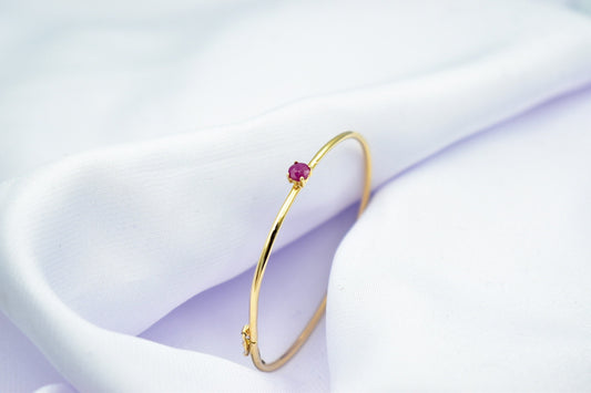 14K Gold Ruby Bracelet,Gold Bangle with Ruby,Gold Bracelet for Women,Ruby Gemstone Jewellery,Elegant Ruby Wristwear,Ruby for Mom & Her