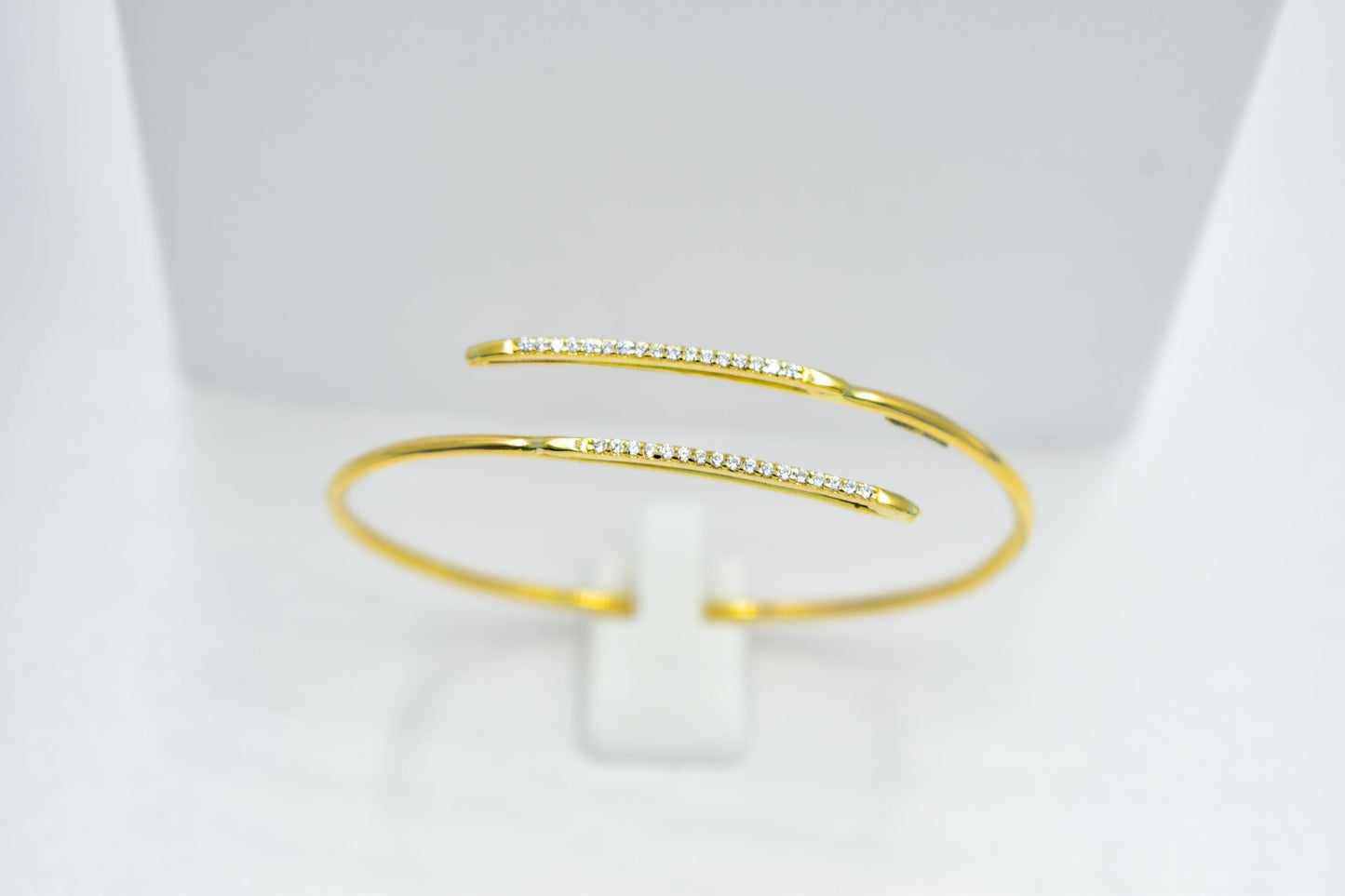 14K Solid Gold Bangle Bracelet • Handmade Open Cuff • Zircon or Diamond Option • Stackable Real Gold Jewellery • Gift for Her • Gift for Mom