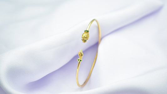 14K Gold Lion Head Bracelet with Gemstone Eyes,Ancient Greek Lion Bracelet,Unisex Bracelet,Animal Bangle,Symbol of Strength,Gift for Her