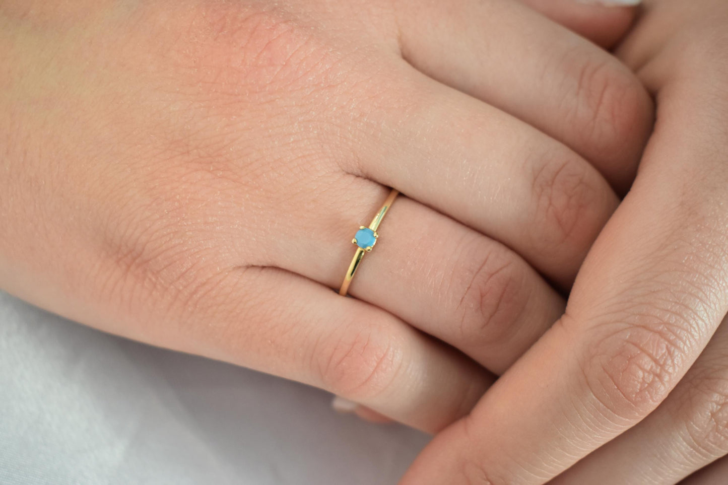 14K Solid Gold Thin Minimalist Ring–Round Turquoise, Stackable Jewellery Gold Ring,14K Wedding & Engagement Stacking Ring, Ring for Her