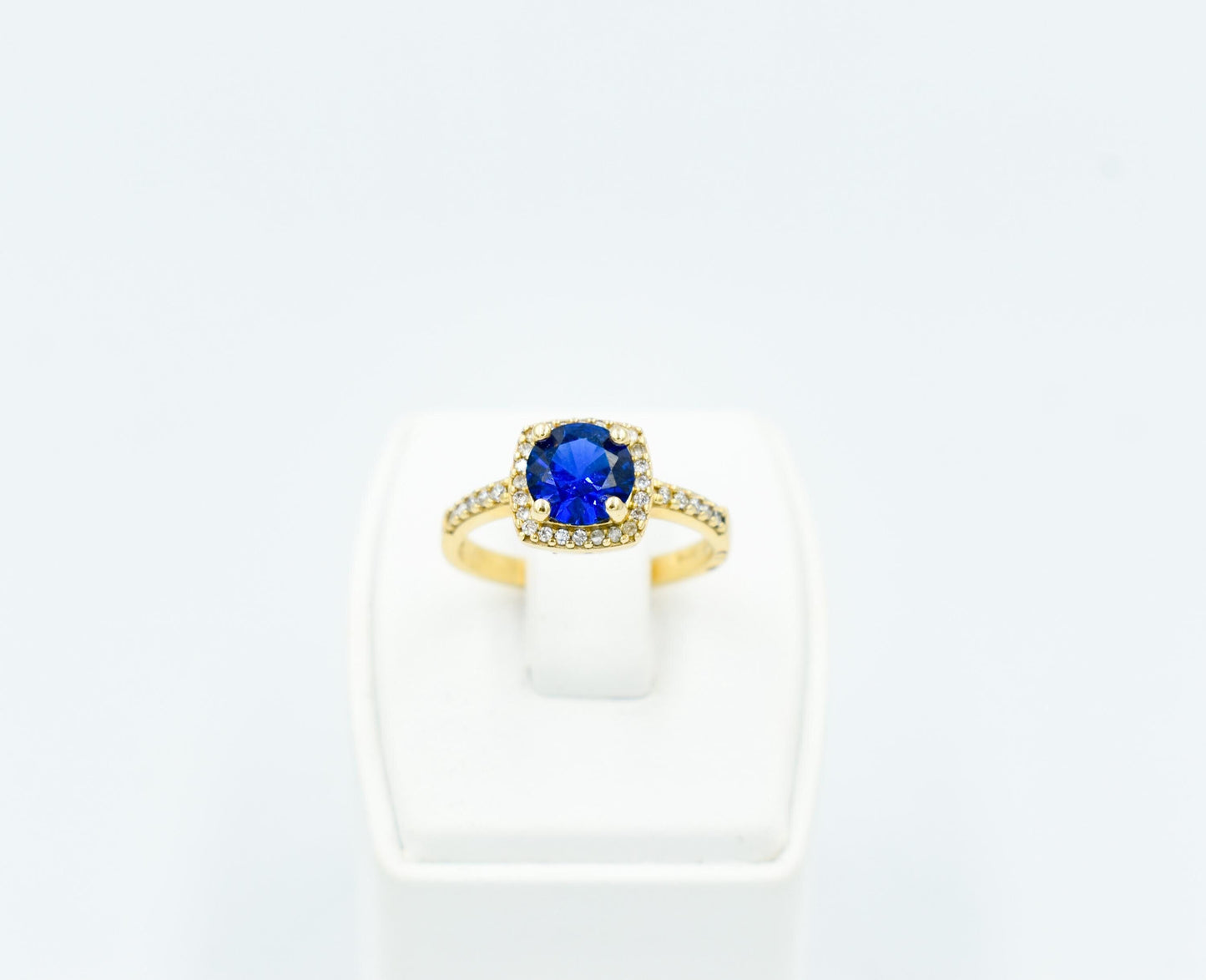 14K Gold Rosette Handmade Princess Inspired Ring,Blue Zircon Ring,Elegant & Unique Design,Luxurious Gift,Stylish Ring,Timeless Ring for Her