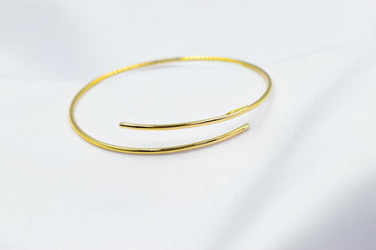 14k Plain Gold Classic Bangle Slip on Bracelet,Handmade Gold Bangle Bracelet,Elegance Minimalist Bangle Bracelet,Cuff Bangle for Her